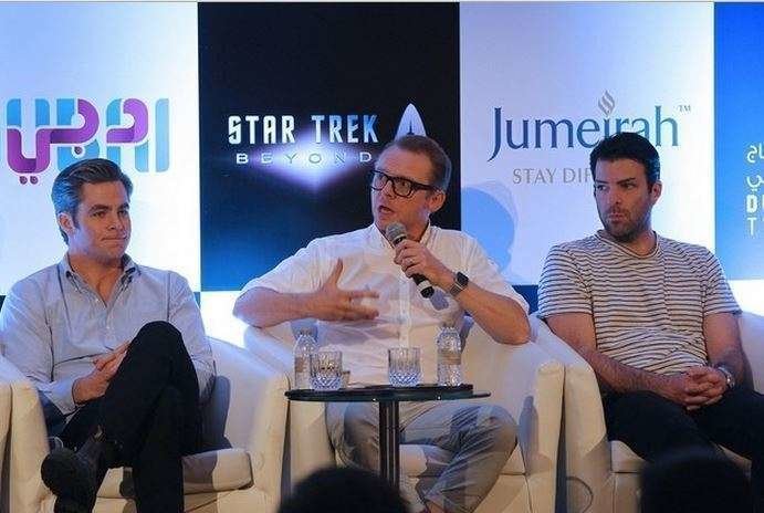  Chris Pine, Simon Pegg y Zachary Quinto durante la conferencia de prensa de Star Trek Más allá, en Burj Al Arab. Foto de Jeffrey E Biteng / The National