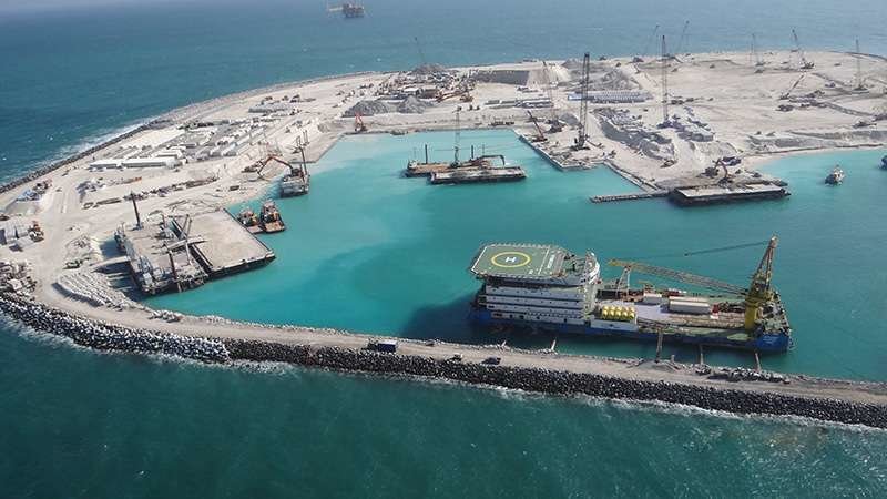 El yacimiento petrolero de Upper Zakum en Emiratos.