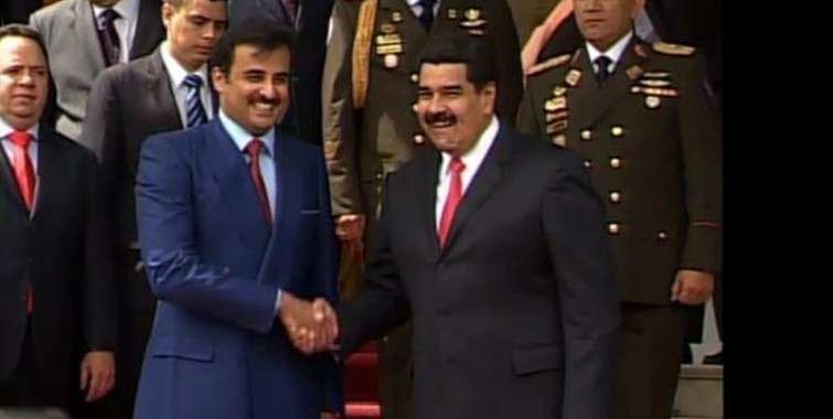 En mayo de 2015 el emir de Qatar se reunió en Caracas con Nicolás Maduro.