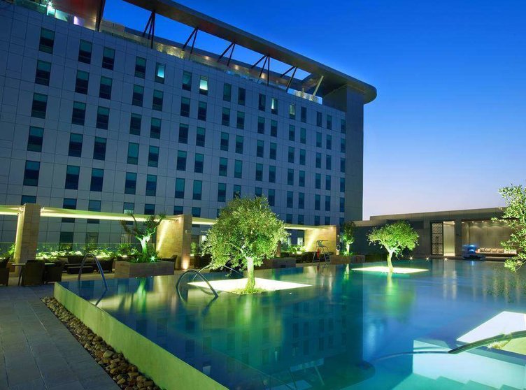 El hotel Aloft está situado en el centro de exhibiciones de Abu Dhabi. 