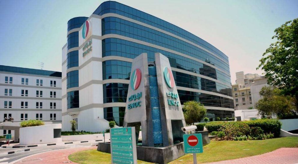 ENOC es la empresa petrolera de Dubai.