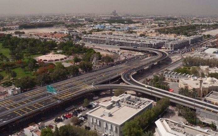 El puente de Al Wasl Road de Dubai mejorará el tráfico en Jumeirah.