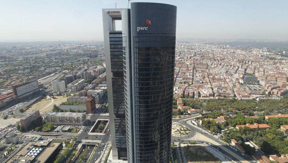 Una imagen de la Torre Cepsa en Madrid (Emilia Gutiérrez).