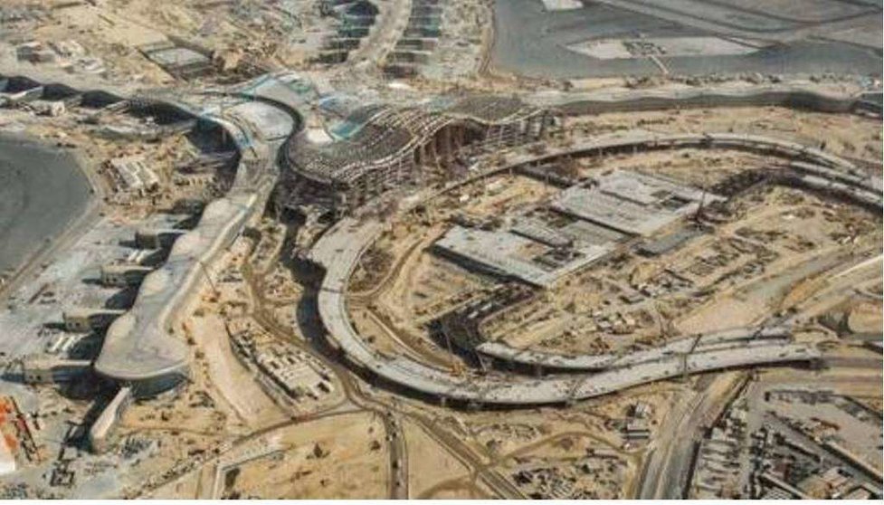 Una imagen de las obras del nuevo aeropuerto de Abu Dhabi.