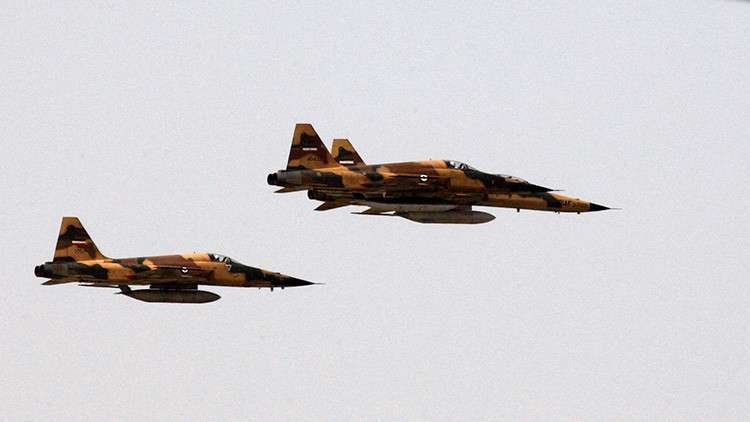 Aviones militares iraníes.