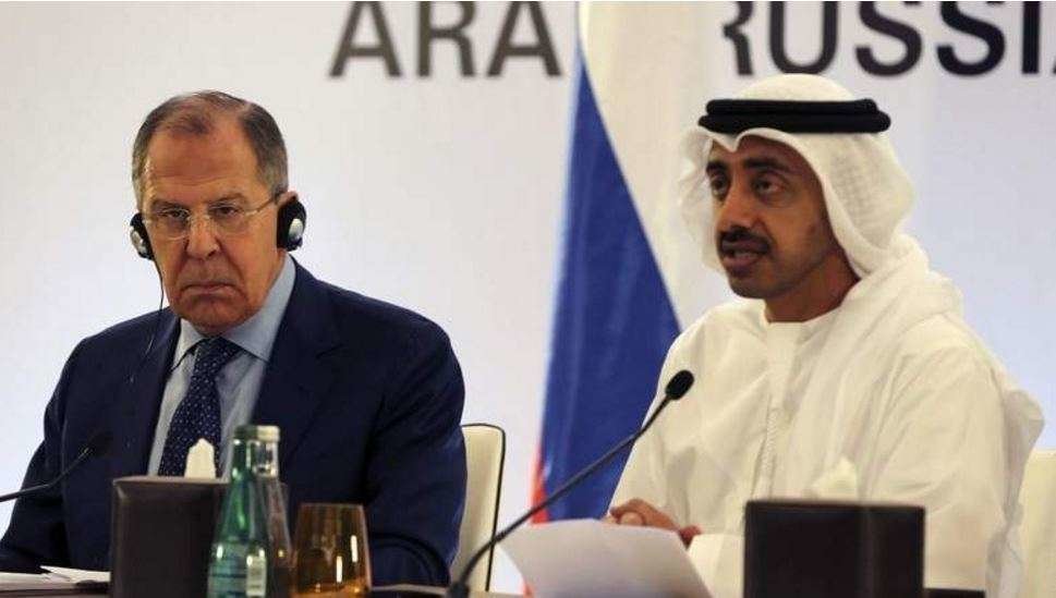 Los ministros de Exteriores de Rusia y Emiratos Árabes durante su comparecencia en Abu Dhabi.