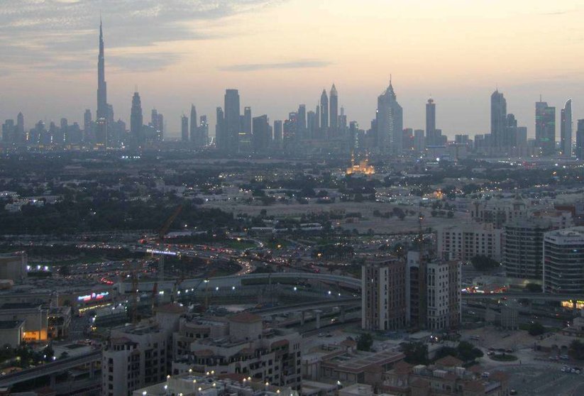 Una puesta de sol en el emirato de Dubai (EL CORREO).