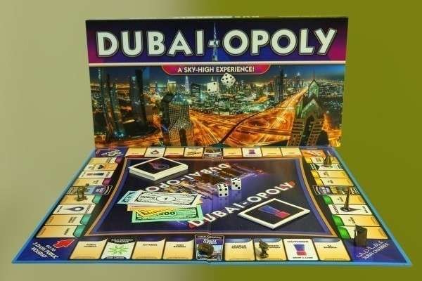 El juego de mesa 'Dubai-Opoly' estará a la venta en tiendas del CCG.