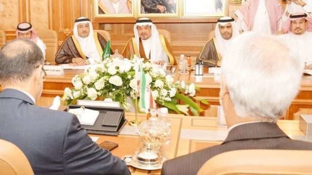 Un momento de la reunión entre autoridades de Irán y Arabia Saudita sobre la Peregrinación a La Meca.
