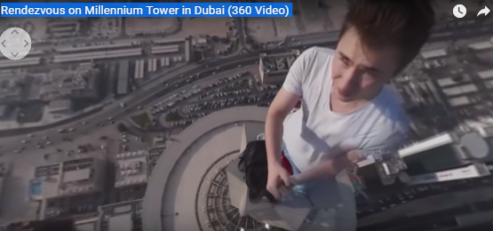 La pareja grabó imágenes panorámicas subida a una pequeña plataforma en lo alto de Millennium Tower.
