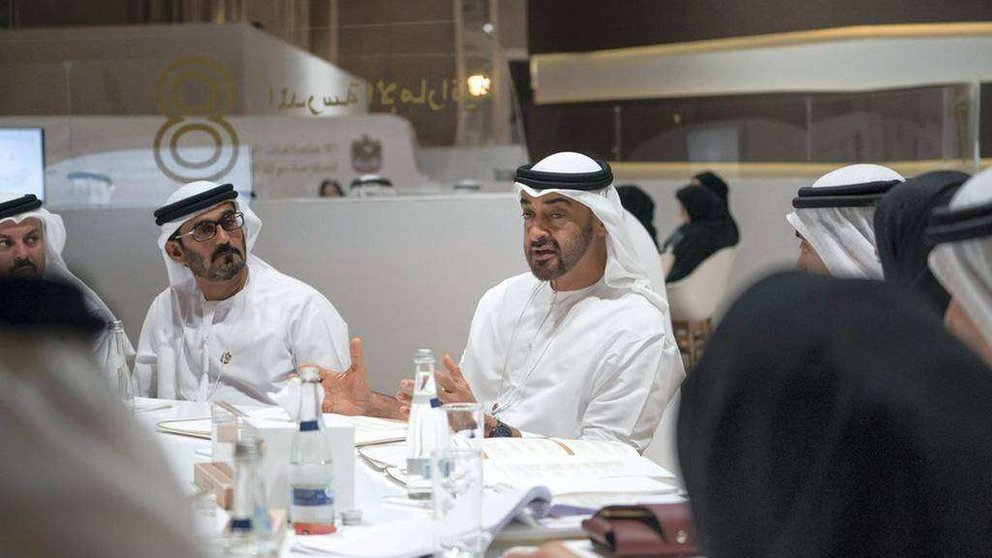 El príncipe heredero de Abu Dhabi durante la Reunión Anual del Gobierno.
