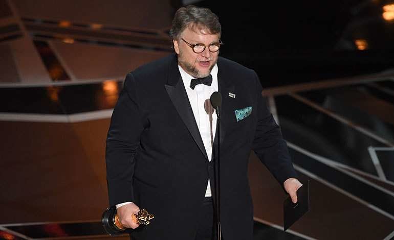 Guillermo del Toro durante el discurso en la gala de los Oscar 2018.