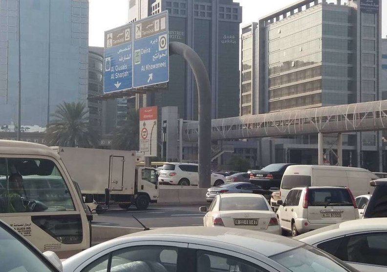 La autopista E-11 de Dubai. (EL CORREO)