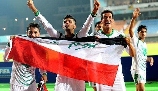 Futbolistas iraquíes.