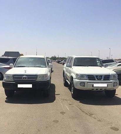 Los coches involucrados en las carreras y acrobacias ilegales en Al Ain.