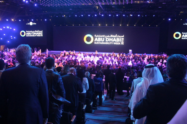 Evento de apertura de la Semana de la Sostenibilidad 2018 en Abu Dhabi. (EL CORREO)