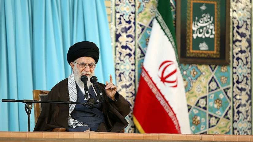 En la imagen de Reutiers, el líder supremo de Irán, el ayatolá Alí Jameneí.
