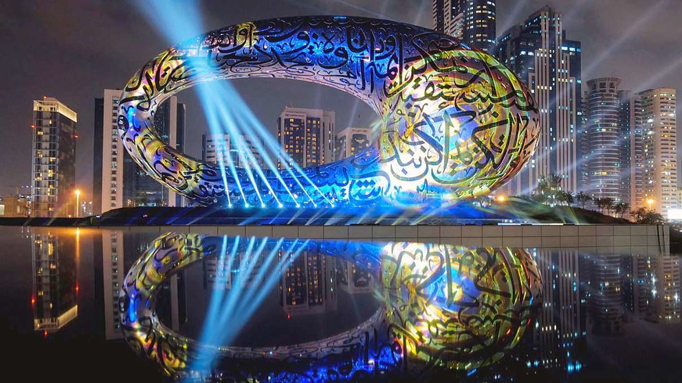 Un momento de la Inauguración Museo del Futuro de Dubai. (@DXBMediaOffice)