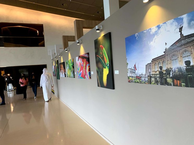 A modo ilustrativo, una exhibición de arte en el emirato de Sharjah. (EL CORREO)