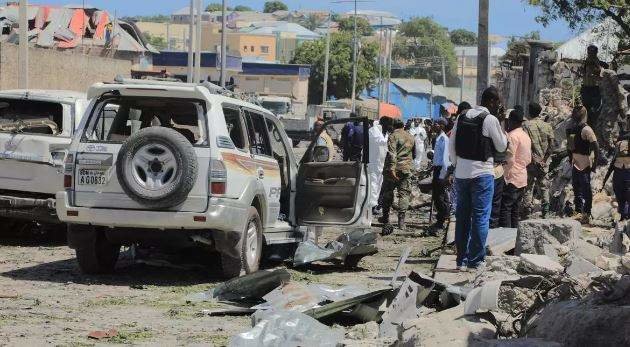 Lugar donde ocurrió el atentado en la capital de Somalia. (Fuente externa)