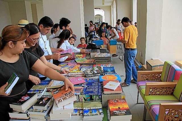 A modo ilustrativo una imagen de una edición de la Feria del Libro de Abu Dhabi. (EL CORREO)