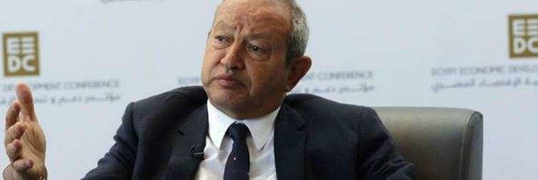 El millonario egipcio Naguib Sawiris durante el anuncio de su propuesta.