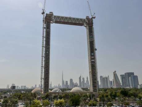 El Marco de Dubai está prácticamente finalizado.