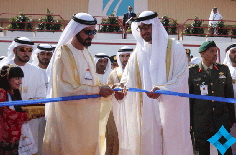 El gobernador de Dubai y el príncipe heredero de Abu Dhabi inauguran la exhibición.