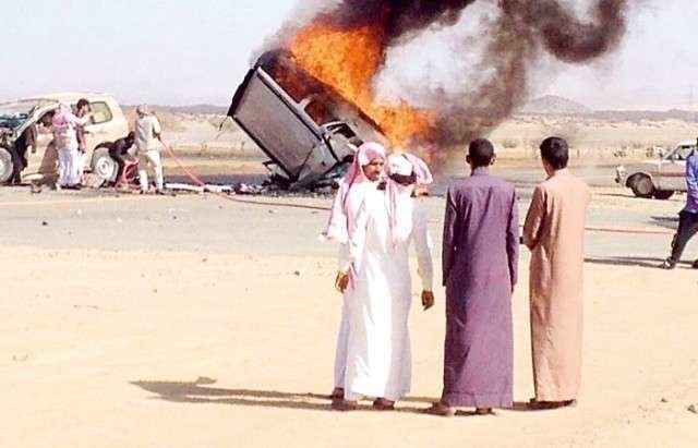 Una imagen del accidente donde murieron las profesoras y alumnas en Arabia.