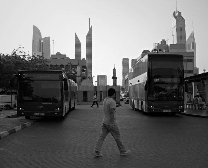 Una imagen de la estación de autobuses en Al Satwa en Dubai.