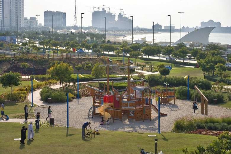 El parque de la Corniche en Abu Dhabi.
