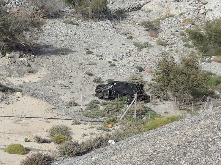 Estado en el que quedó el vehículo accidentado en Fujairah.