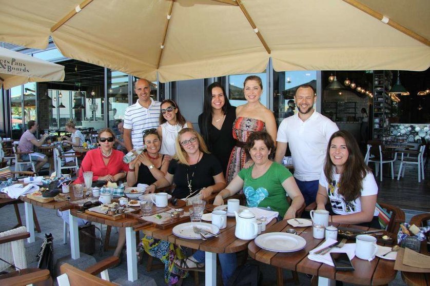 El grupo de Café Españolas celebró su encuentro de abril. 