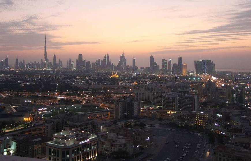Vistas de Dubai desde el hotel Hyatt Regency del Creek.
