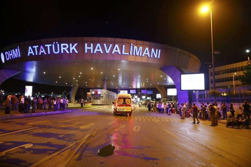 El aeropuerto de Atatürk en Estambul tras el atentado. (RTVE)