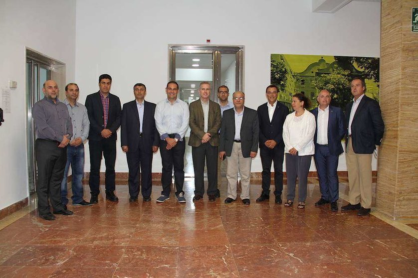 La delegación iraní, recibida por el presidente de la Diputación Provincial de Huelva, Ignacio Caraballo.