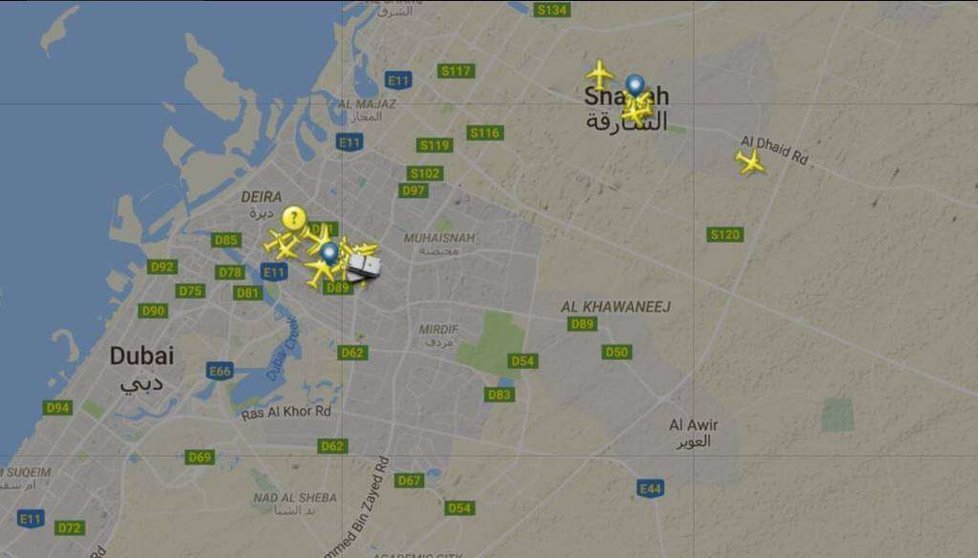 Una captura de Flightradar inaudita del Aeropuerto Internacional de Dubai sin actividad.