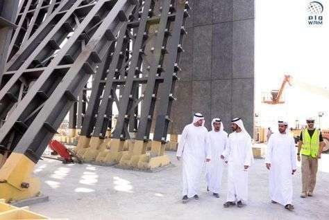 La construcción del Monumento a los Mártires en Abu Dhabi.