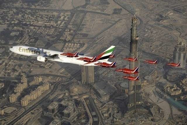 Un Boeing 777 en el emirato de Dubai.