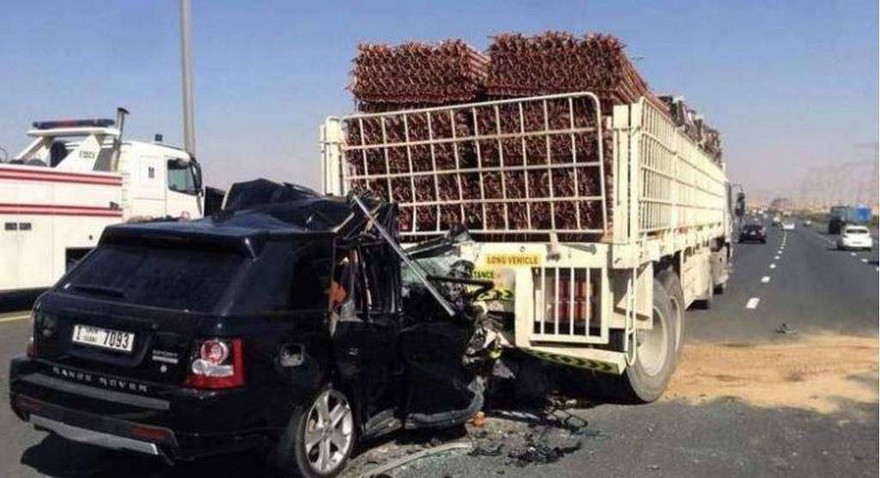 Una imagen de un accidente de tráfico demasiado común en Dubai.