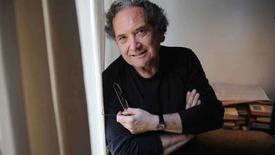 El escritor argentino Ricardo Piglia. (Lucía Merle / Clarín)