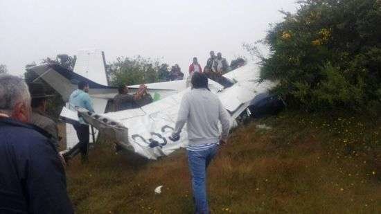 La aeronave siniestrada, en el lugar del accidente. (@radio_donmatias, Twitter)