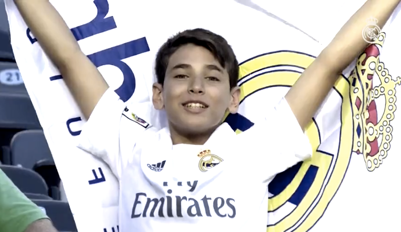 Fotograma del vídeo del Real Madrid por su logro en seguidores en las redes sociales. 