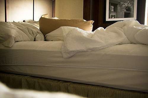 Algunos hoteles han sido multados por no cambiar las sábanas con la frecuencia requerida. 