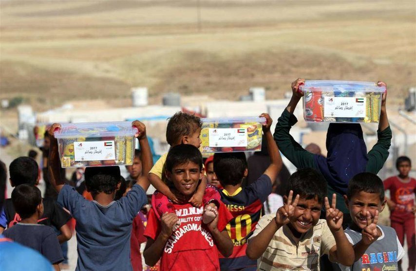 La Fundación Khalifa bin Zayed al Nahyan ha distribuido alimentos a 60.000 personas en el Kurdistán irquí. (WAM)