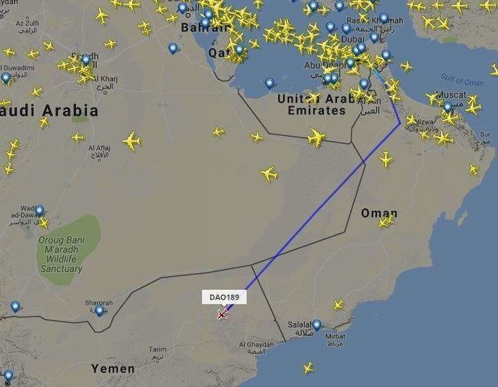 Una captura de pantalla del portal Flightradar con vuelos en tiempo real en el Golfo Arábigo.