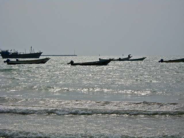 Barcos frente a las costas de Yemen. (Ohana San, Flickr)