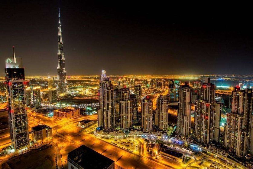 Millones de luces disparan cada noche el consumo eléctrico en Dubai.