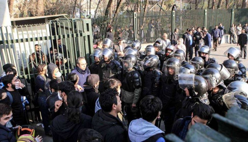 Los antidisturbios iraníes en Teherán.