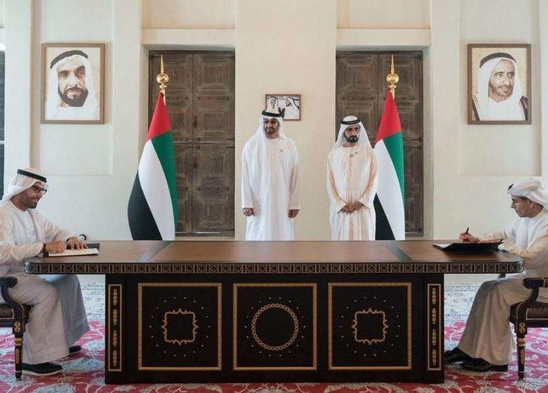 Gobernantes de Emiratos durante la firma del acuerdo.